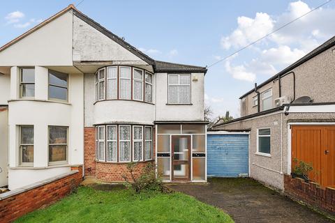 3 bedroom semi-detached house for sale, Drummond Drive, Stanmore, Middlesex