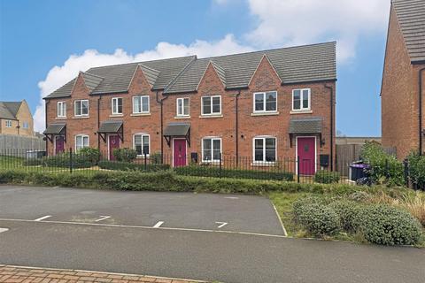 3 bedroom end of terrace house for sale, Barrowfield Drive, Stamford