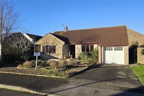 2 bedroom bungalow for sale, Freame Way, Gillingham, Dorset, SP8