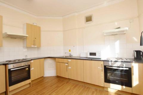 1 bedroom in a house share to rent, Redlands Road