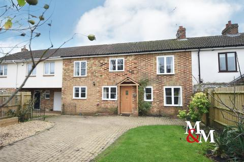 4 bedroom cottage to rent, THE GREEN, STOKE HAMMOND, BUCKINGHAMSHIRE