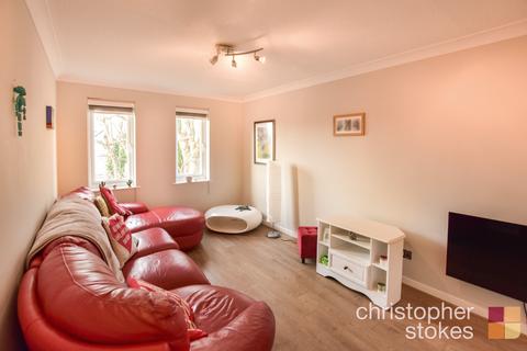 1 bedroom flat to rent, Holt House, Flamstead End Road, Cheshunt, Waltham Cross, Hertfordshire, EN8 0HR