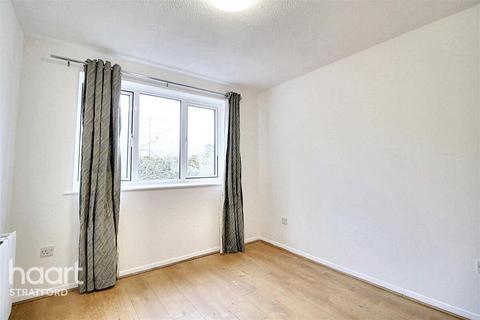 1 bedroom flat to rent, Jack Clow Road, LONDON