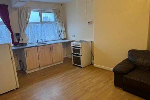 undefined, Flat 2, 47 South Street , BD21 1AD