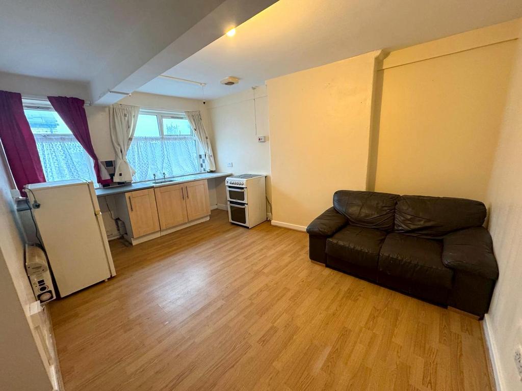 One Bedroom Flat