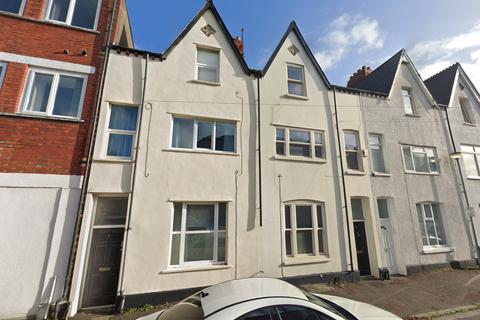 Studio to rent, Burt Street, Cardiff CF10