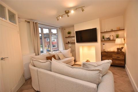 3 bedroom end of terrace house for sale, Cobden Street, Heywood, Greater Manchester, OL10