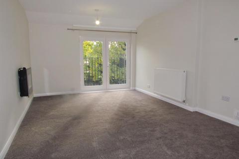 1 bedroom flat to rent, Simpson