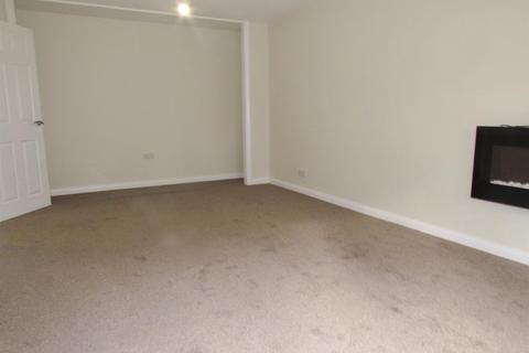 1 bedroom flat to rent, Simpson