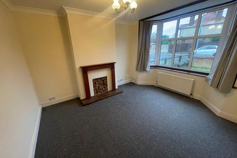 3 bedroom detached house to rent, Newbury Road, Ipswich IP4