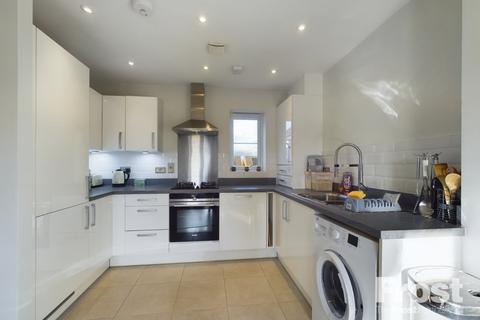 1 bedroom apartment for sale, Laburnum Way, Stanwell, Middlesex, TW19