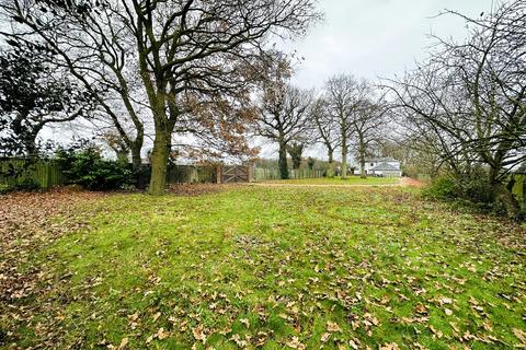 5 bedroom detached house for sale, Chester Court Road, Camblesforth, Selby