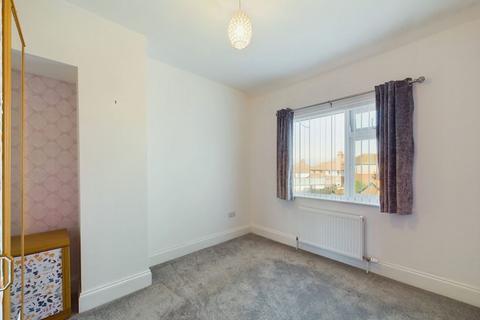 1 The Avenue, Whitby, YO21 3NH