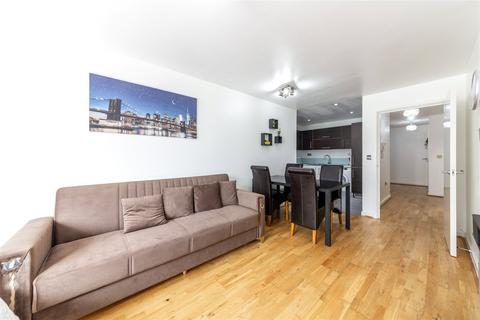 2 bedroom apartment for sale, Marquess Heights, South Woodford E18