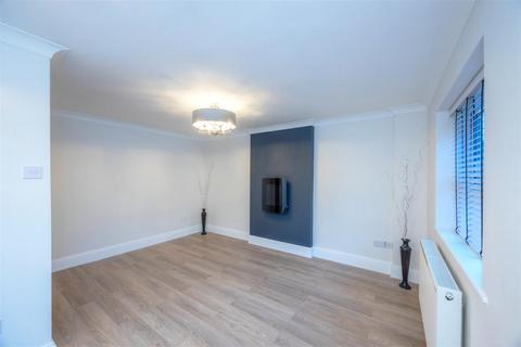 4 bedroom semi-detached house for sale, Abbey Lane Dell, Sheffield