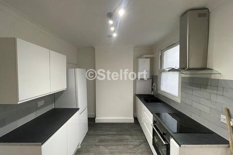 2 bedroom terraced house to rent, Emma Road, London, E13