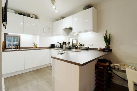 1 bedroom flat for sale, Widmore Road, Bromley