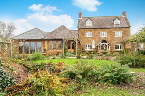 6 bedroom equestrian property for sale, Warkworth, Nr Banbury, Oxfordshire