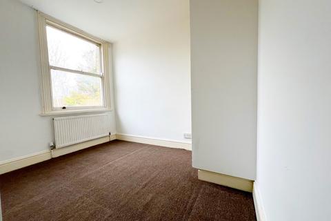 2 bedroom flat for sale, Brownhill Road, Catford, SE6