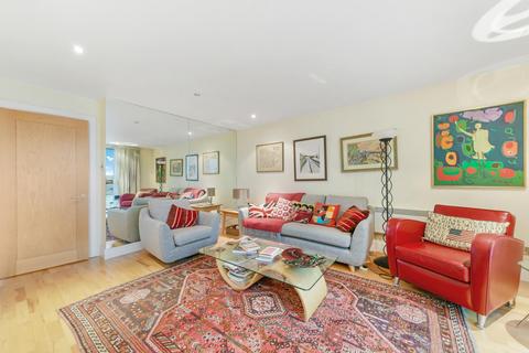 1 bedroom apartment for sale, Fountain House, St. George Wharf, SW8