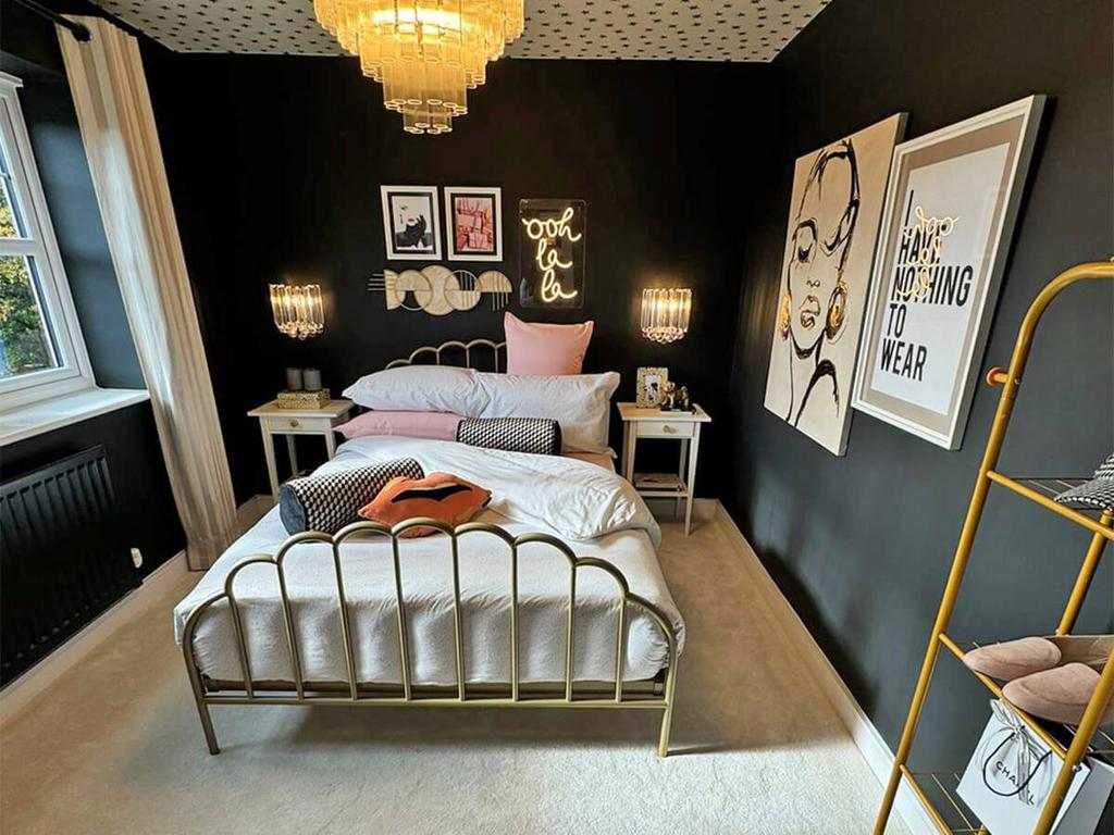 The Oakmere Show Home    Bedroom