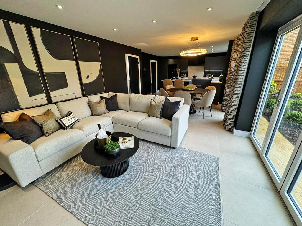 The Oakmere Show Home    Kitchen/Dining/Lounge...