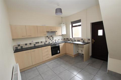 2 bedroom terraced house to rent, Faith Street, Bolton BL1