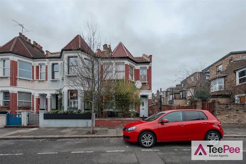 1 bedroom apartment for sale, Kirkstall Avenue, Tottenham