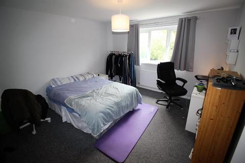 3 bedroom end of terrace house to rent, Montpelier Road, Nottingham NG7