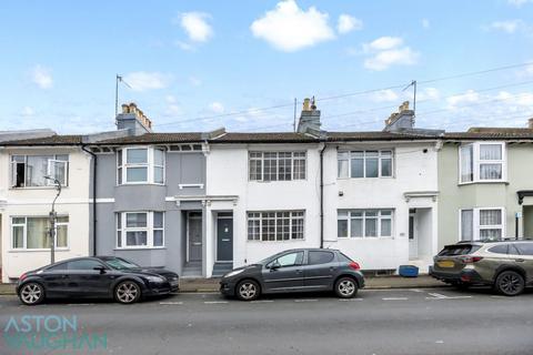 5 bedroom terraced house to rent, Park Crescent Road, Brighton BN2