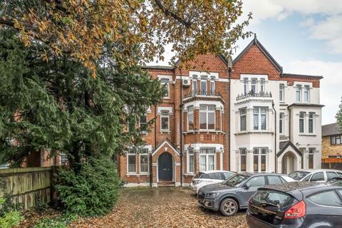 2 bedroom flat for sale, Palace Road, London SW2