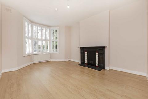 7 bedroom flat to rent, St. Quintin Gardens, London W10