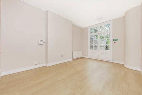 7 bedroom flat to rent, St. Quintin Gardens, London W10