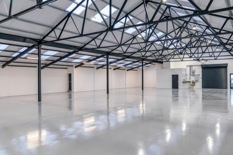 Industrial unit to rent, Enfield EN1