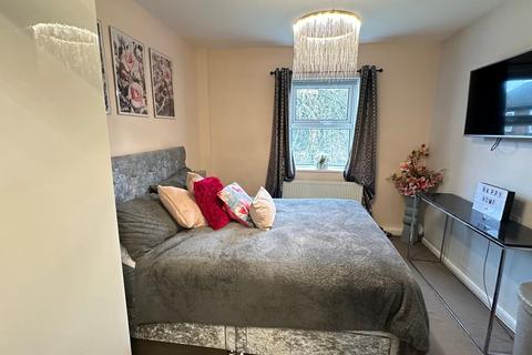 7 Alsace Walk, Camberley, GU15 2SJ