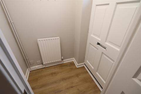 8 Chilgrove Close, Stoke-on-trent, ST1 6TL