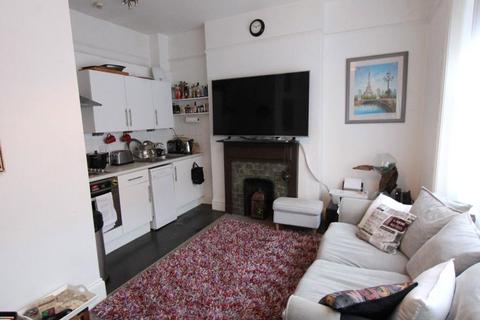 2 bedroom apartment to rent, Goldstone Villas, Hove, BN3