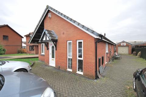 3 bedroom detached bungalow for sale, Hindley Green, WN2