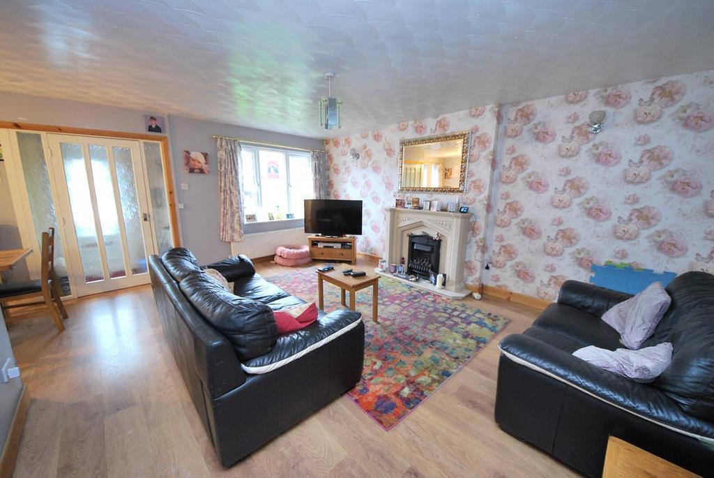 Glenmaye Grove, Hindley Green, Hindley, Wigan, WN2