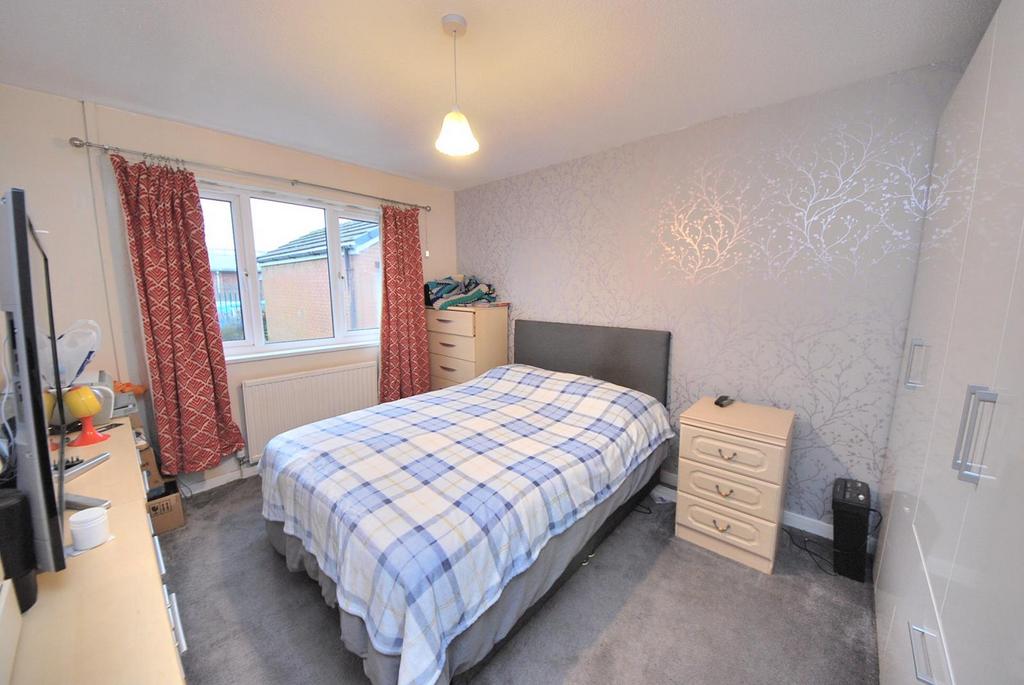 Glenmaye Grove, Hindley Green, Hindley, Wigan, WN2