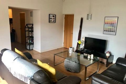 2 bedroom apartment to rent, Cornwallis Court, Liverpool L1