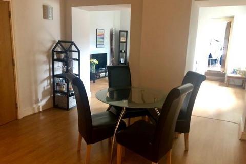 2 bedroom apartment to rent, Cornwallis Court, Liverpool L1