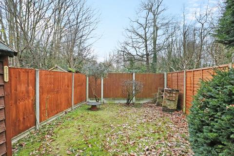9 Catling Close, London, SE23 2NU