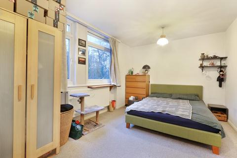 9 Catling Close, London, SE23 2NU