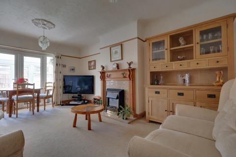 2 bedroom semi-detached bungalow for sale, Springfield Close, Bedhampton, Havant