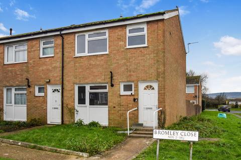 3 bedroom end of terrace house for sale, Bromley Close, Eastbourne BN23