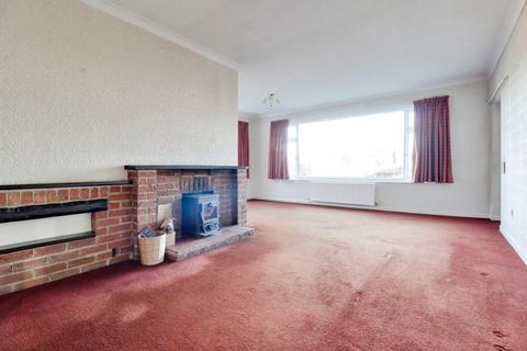 2 bedroom bungalow for sale, School Hill, Loughborough LE12