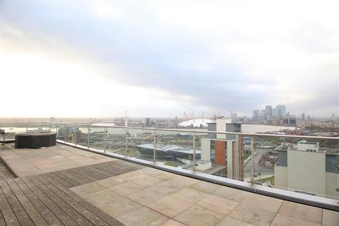 3 bedroom penthouse for sale, The Oxygen, Royal Victoria Dock, E16