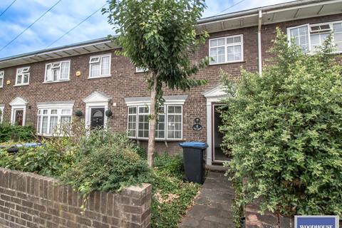 3 bedroom terraced house for sale, St Georges Road, Enfield EN1