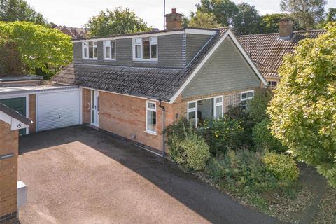 2 bedroom detached bungalow for sale, Thornborough Close, Market Harborough LE16